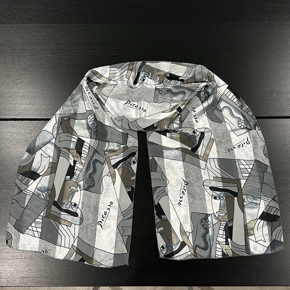 Vintage Picasso Scarf - Picture 2 of 5